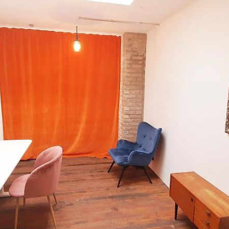 Helles Zimmer Im Loft Μάνχαιμ Εξωτερικό φωτογραφία